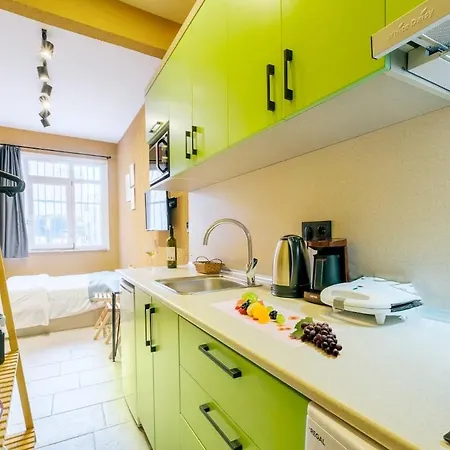 Cozy And Modern 2br With 2ba In Historic Yedikule