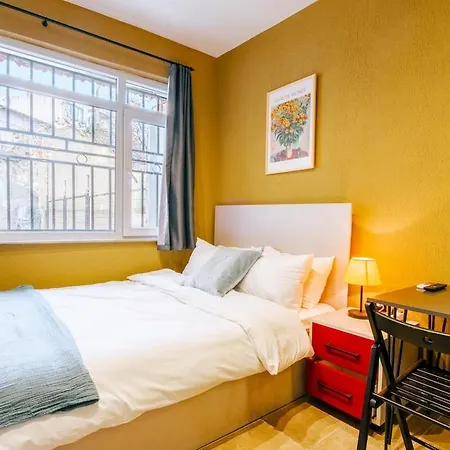 Cozy And Modern 2br With 2ba In Historic Yedikule * اسطنبول