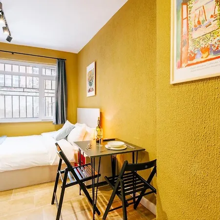 Cozy And Modern 2br With 2ba In Historic Yedikule Apartment Istanbul